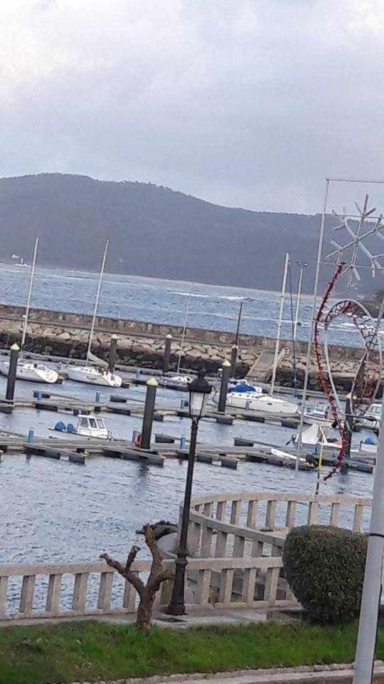 Muxía Apartamento enfrente al puerto 4 personas Exterior foto